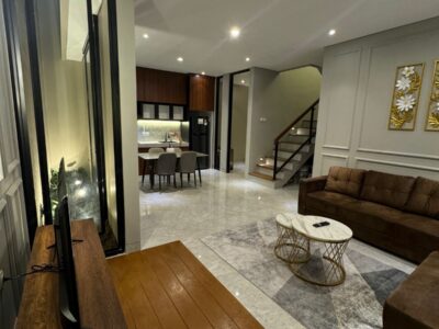 Rumah baru dijual full furnish di Purwomartani Kadisoka