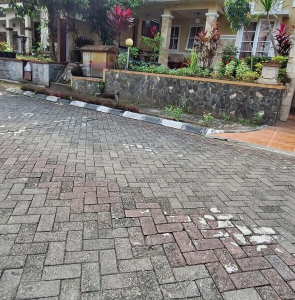 Rumah Di Perumahan Mewah Merapi View Jl Kapten Haryadi Sleman Yogyakarta