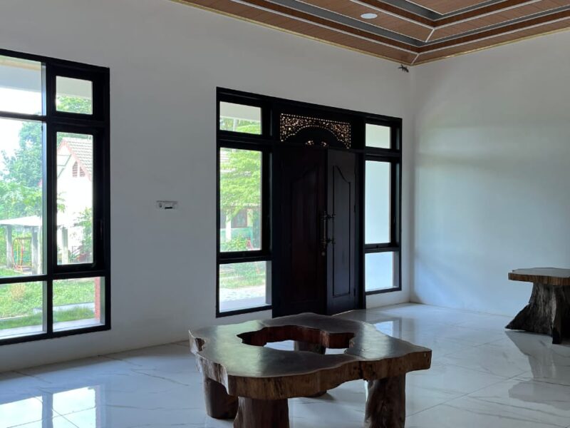 Di Jual Murah Rumah Hunian Nyaman Tanah Luas Lokasi Minggir Sleman Jogjakarta ____________________________