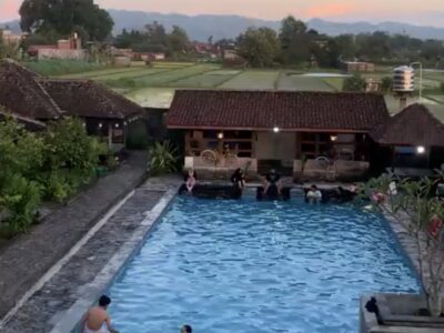 Siap Ngomset Aset Jual Murah Di Jual Villa Kolam Renang Dengan Konsep Jawa Modern View Sawah Lokasi Berbah Dekat BANDARA Adi Sucipto Sleman Jogjakarta