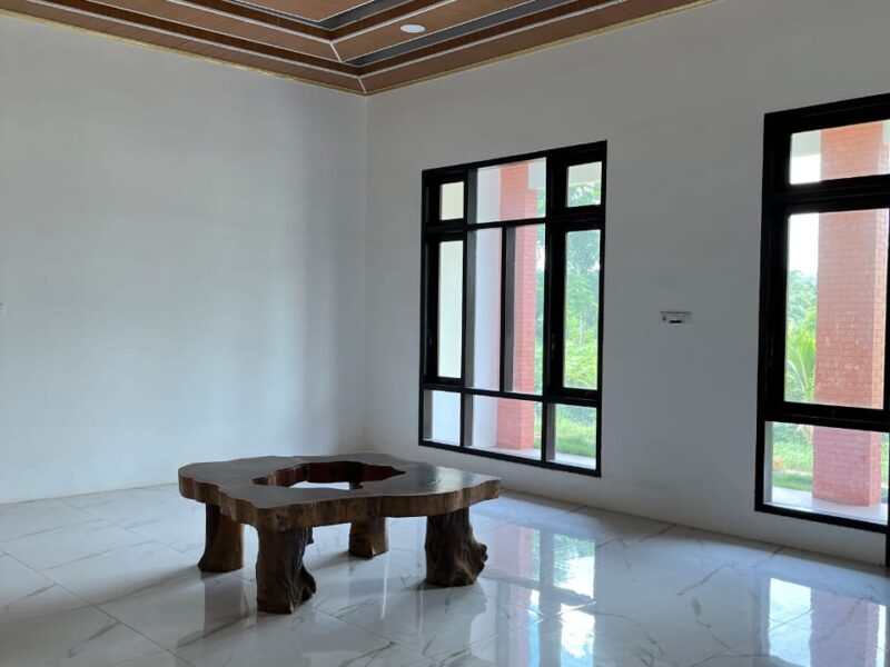 Di Jual Murah Home Stay / Rumah Hunian Nyaman Tanah Luas Lokasi Minggir Sleman Jogjakarta ____________________________