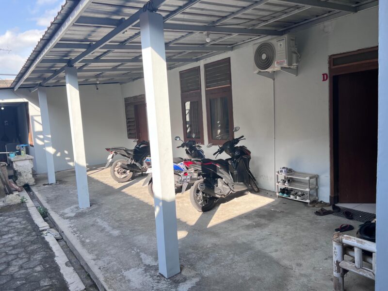 Dijual cepat super murah Terhitung tanah saja dan bangunan hanya bonus Lokasi Demangan Catur Tunggal Depok Sleman Jogja