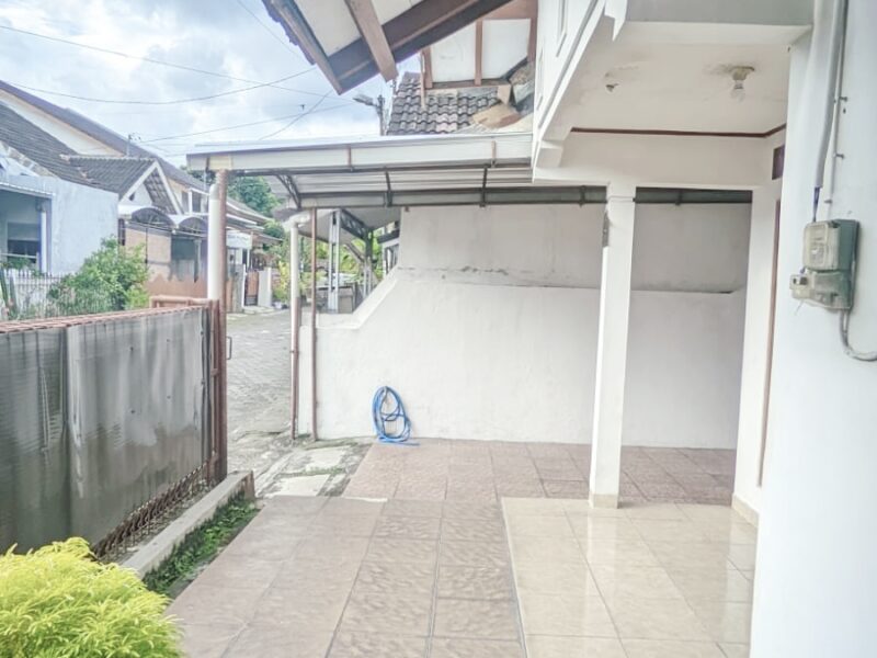 Rumah Dalam Perumahan Lokasi di Area Timoho Baciro Kodya Jogja