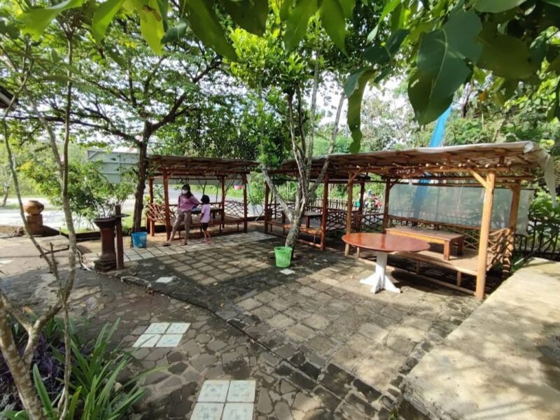 Jual Murah Tanah Bonus Resto Lokasi JL Raya Jalur Wisata Gunung Kidul Jogja