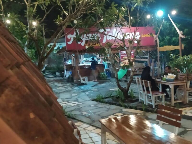Jual Murah Tanah Bonus Resto Lokasi JL Raya Jalur Wisata Gunung Kidul Jogja