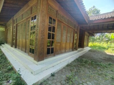 DIJUAL MURAH TANAH PEKARANGAN + RUMAH JOGLO Pinggir Jalan Utama – Hook 2 Muka Sindumartani, Ngemplak – Sleman, Yogyakarta