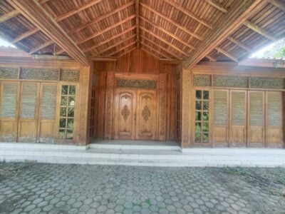 DIJUAL MURAH TANAH PEKARANGAN + RUMAH JOGLO Pinggir Jalan Utama – Hook 2 Muka Sindumartani, Ngemplak – Sleman, Yogyakarta
