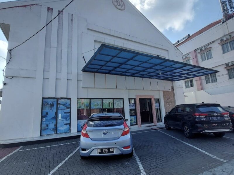Di Jual Hotel Bintang 2.Lokasi Premium di Kawasan Stasiun Tugu & Malioboro Jogja