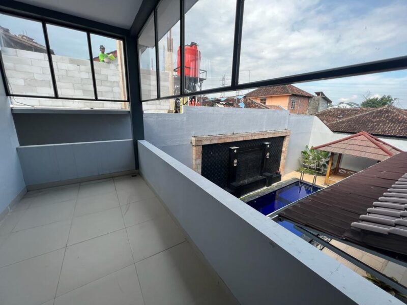 Di Jual Turun Harga Rumah Mewah Kolam Renang di Palagan KM 11 Sleman, Jogjakarta