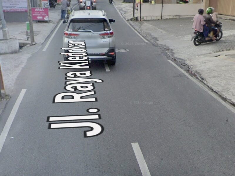 Di Jual Tanah Pekarangan Lokasi Premium Dekat Hotel Eastparc Jl Raya Kledokan Catur Tunggal Depok. Sleman , Jogja