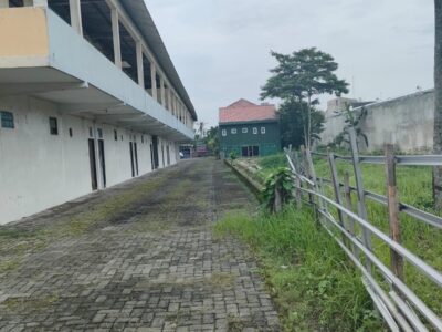 Jual Harga Tanahnya Saja Bonus Bangunan Hotel Lokasi : Jln Wates Km 3 Dekat Kadipiro , Ngestiharjo Bantul jogjakarta