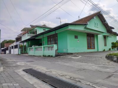 Di Jual Tanah Bonus Bangunan Rumah & Kost Lokasi Dekat Fakultas Teknik UGM Sinduadi Sleman Jogja