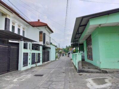 Di Jual Tanah Bonus Bangunan Rumah & Kost Lokasi Dekat Fakultas Teknik UGM Sinduadi Sleman Jogja