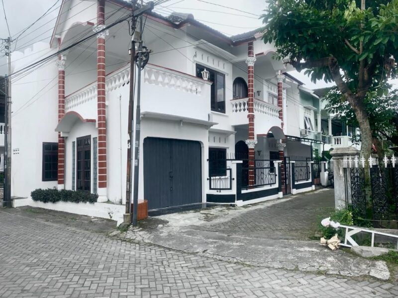 Di Jual Murah Promo IMLEX Rumah Mewah Siap Huni Lokasi Perum Nogotirto Dekat Kampus UNISA Sleman , Jogjakarta