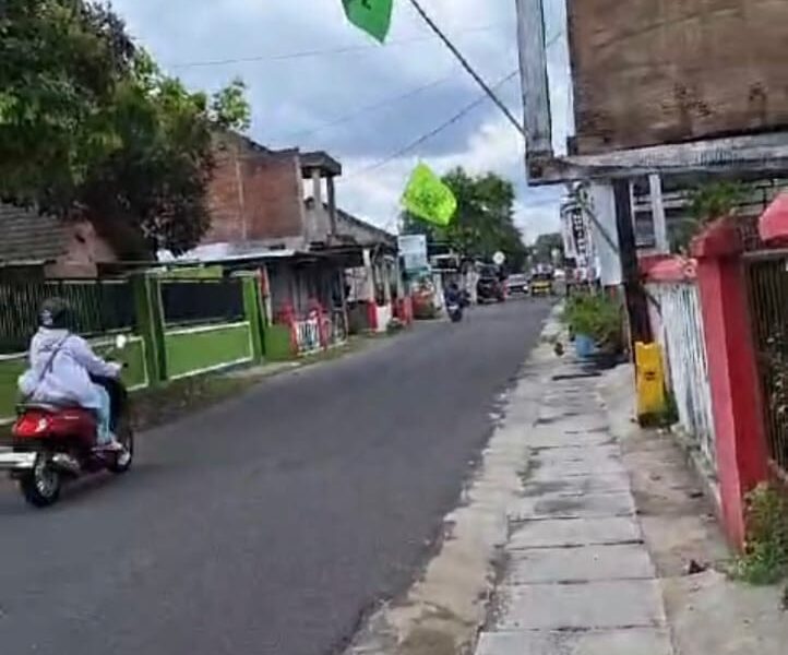 Di Jual Murah Turun Harga Tanah Bonus Bangunan Rumah & Kost kosan Lokasi : Tamantirto Berbah Sleman Yogyakarta