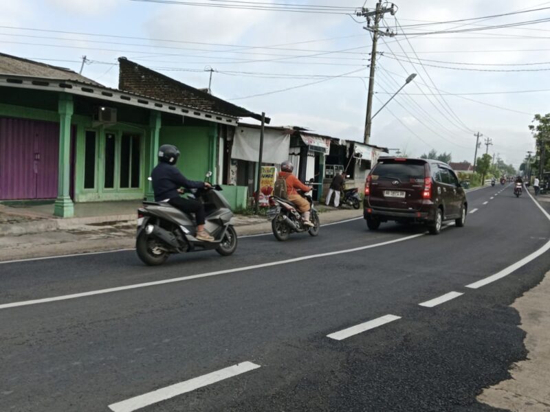 Di Jual Murah Rumah & Tempat Usaha Lokasi Pinggir Jalan Berbah Sleman Jogjakarta