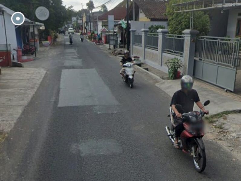 Di Jual Murah Turun Harga Tanah Bonus Bangunan Rumah & Kost kosan Lokasi : Tamantirto Berbah Sleman Yogyakarta