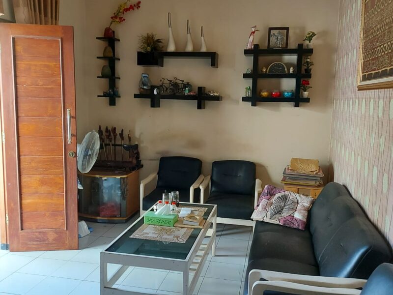 Di Jual Murah Jelang Puasa. Rumah Dalam ringrod utara Graha spa hanya 200m dari ringroad utara . Maguwo Depok Sleman Jogja