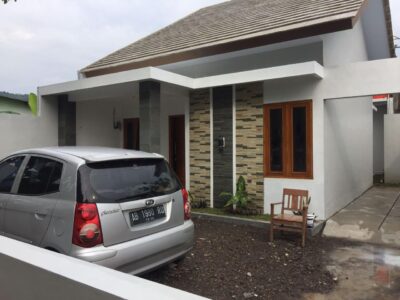 Di Jual Rumah Nyaman Lokasi Sumberharjo Prambanan Sleman , Jogjakarta