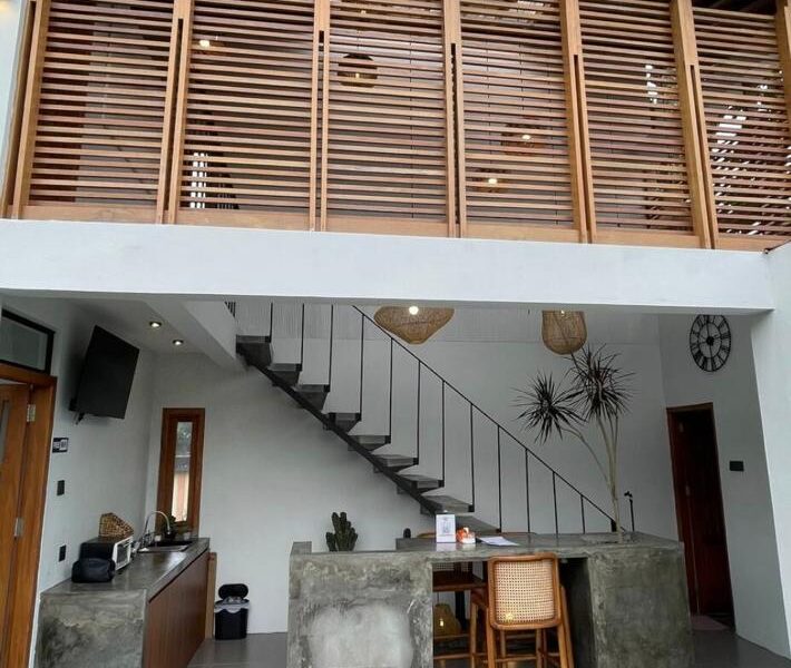 Harga Menjelang Lebaran Turun Drastis !!!!! Kesempatan Langka Di jual Villa Kolam Renang Lokasi Sardonoharjo Ngaglik Sleman , Jogjakarta