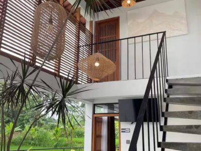 Harga Menjelang Lebaran Turun Drastis !!!!! Kesempatan Langka Di jual Villa Kolam Renang Lokasi Sardonoharjo Ngaglik Sleman , Jogjakarta