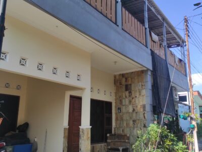 Di Jual Turun Harga Kost Lokasi Utara Kampus UGM. Hanya 30 Meter Dari Jl Raya Monjali Sleman Jogjakarta