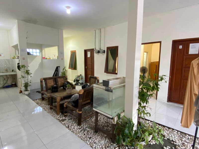 Di Jual Turun Harga Kost Lokasi Utara Kampus UGM. Hanya 30 Meter Dari Jl Raya Monjali Sleman Jogjakarta