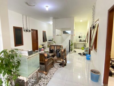 Di Jual Turun Harga Kost Lokasi Utara Kampus UGM. Hanya 30 Meter Dari Jl Raya Monjali Sleman Jogjakarta