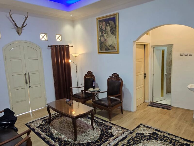 RUMAH LOKASI STRATEGIS DI JALAN KALIURANG, LOKASI FAVORIT DEKAT DENGAN BERBAGAI FASILITAS UMUM. . LOKASI : JL. Kaliurang KM 10, Sleman, Yogyakarta